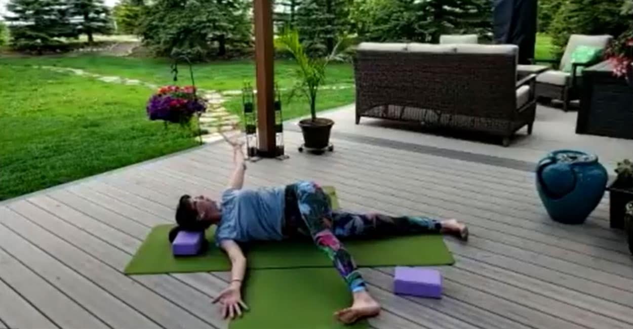 Birdie Yoga Session with Megan Mckenzie.