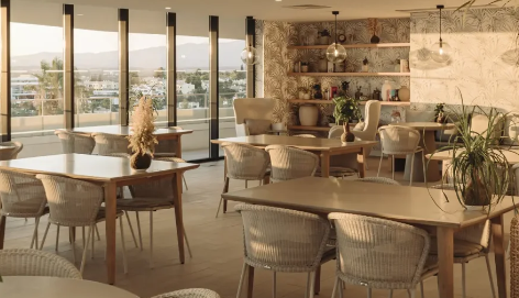 dining options in Alvor, Longevity Health and Wellness Hotel
